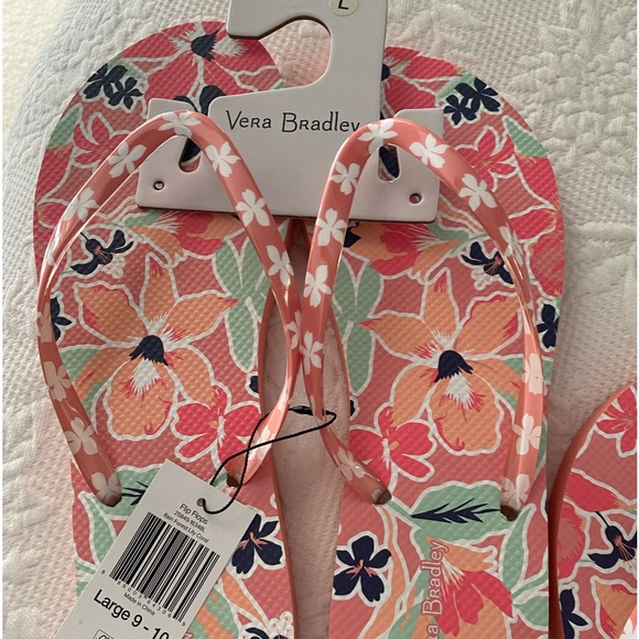 Vera Bradley Flip Flops - Picture 2 of 5